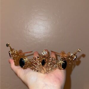 Elegant Gold and Black Tiara